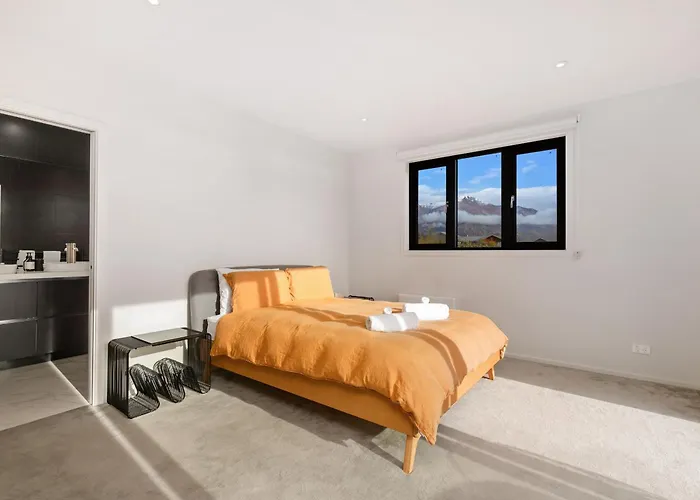 Anaka * Wanaka